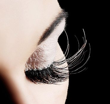 Beispiel einer außergewöhnlichen Eyelash-Extension