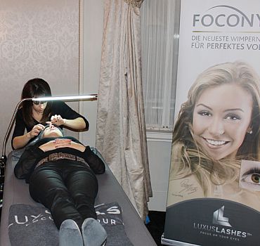 LUXUSLASHES® beim Filmball Vienna 2013